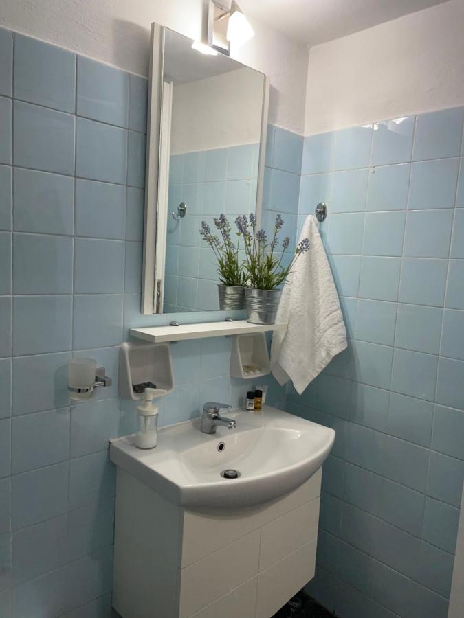 Mosaic Art Apartment In Plaka Athens Ngoại thất bức ảnh